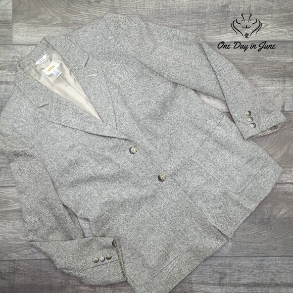 Talbots 2 Button Silk Wool Blazer Size 12 - Picture 1 of 5